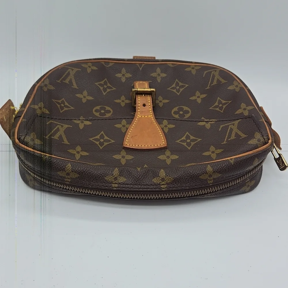 Project Piece - Louis Vuitton Jeune Fille - No Strap, inside peeling removed - Picture 13 of 14